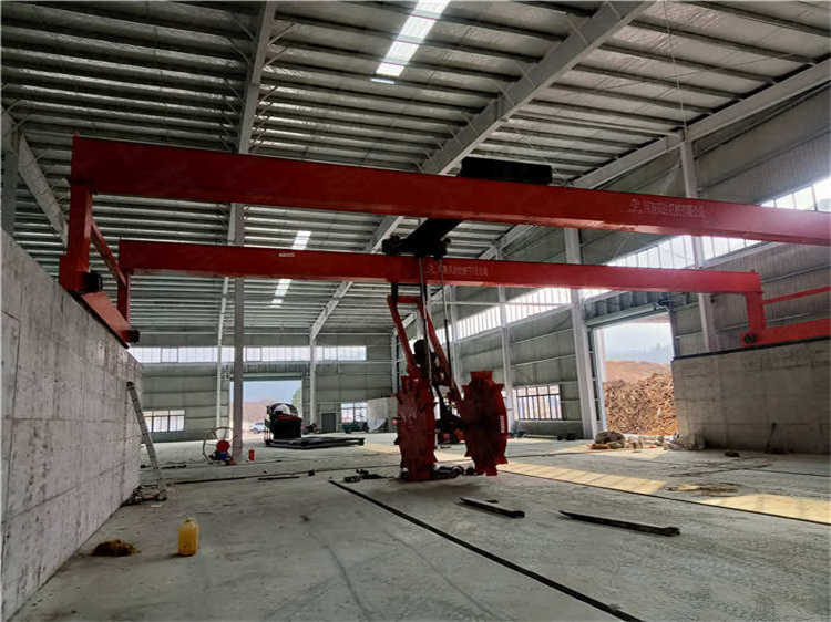 10米大型有機肥葉輪翻堆機 有機肥翻耙機興達污泥輪盤發(fā)酵翻拋機