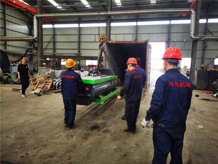 出口柬埔寨有機(jī)肥顆粒生產(chǎn)線第三車