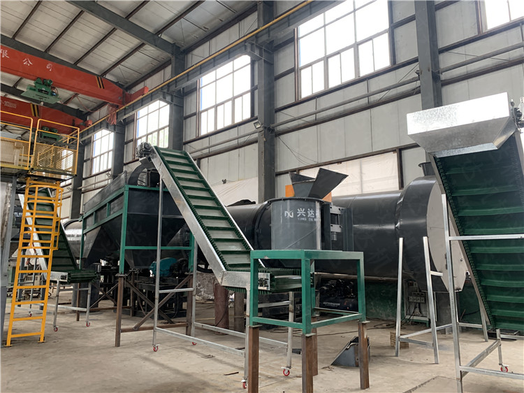 半濕物料粉碎機 糞便農(nóng)家肥生產(chǎn)線設備 多功能顆粒立式粉碎機